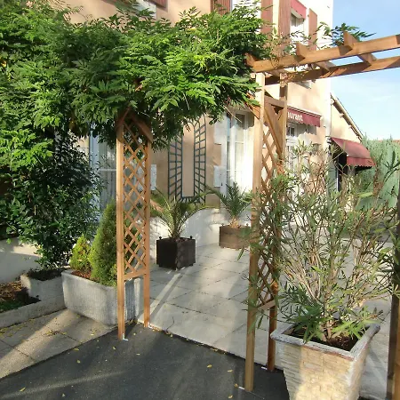 Hotel Auberivieres La Rochefoucauld
